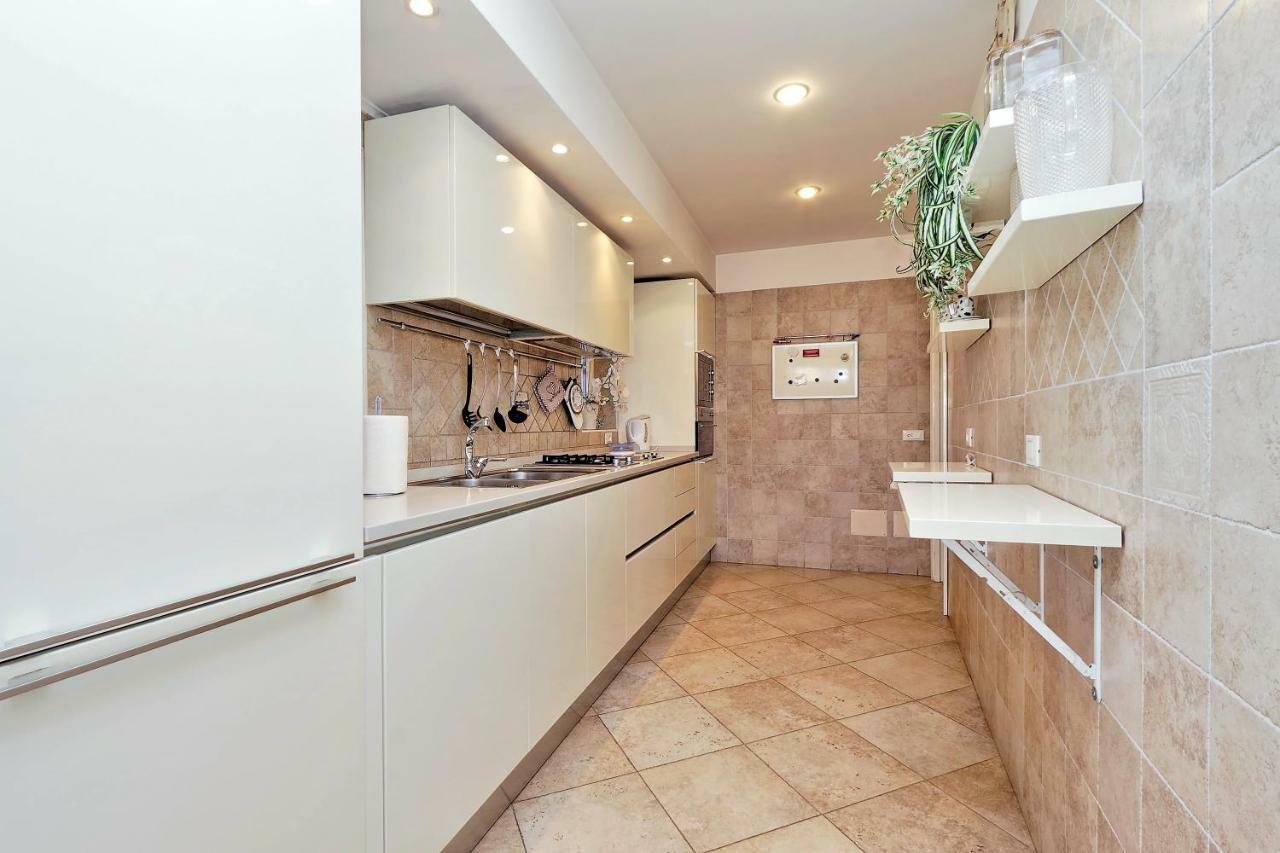 Rione Trastevere Apartment Рим Экстерьер фото